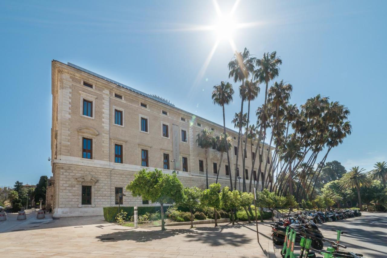 Suite Homes Uncibay Square Malaga Zewnętrze zdjęcie
